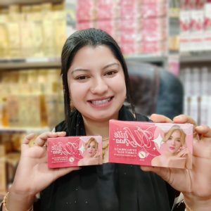 White Aura Miracle Carrot Soap